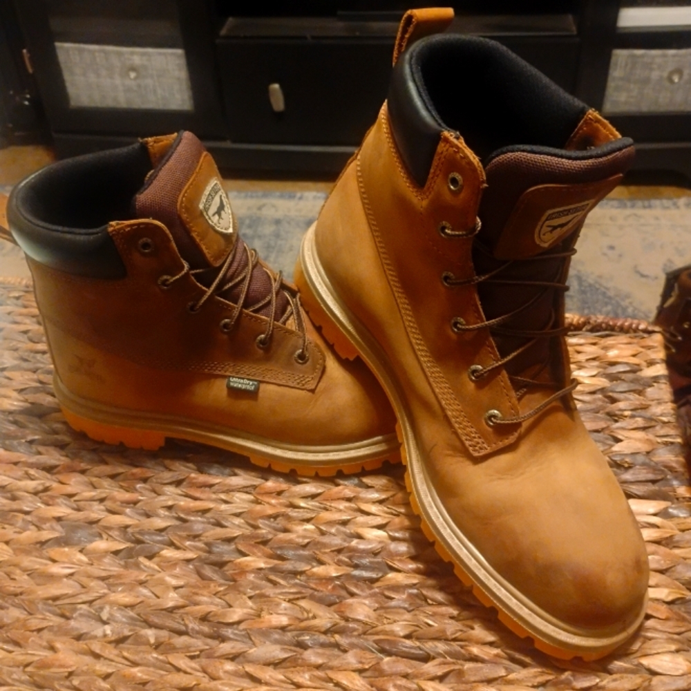Red Wing Irish Setter Hopkins Men's 6-inch Leather Safety Toe Size 10.5